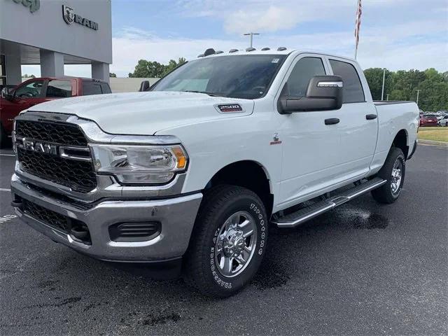 2024 RAM Ram 2500 RAM 2500 TRADESMAN CREW CAB 4X4 64 BOX