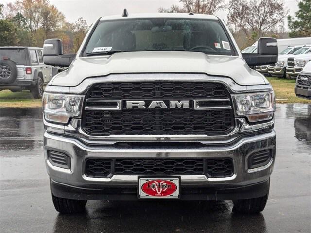 2024 RAM Ram 2500 RAM 2500 TRADESMAN CREW CAB 4X4 8 BOX