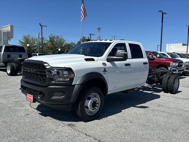 2024 RAM Ram 5500 Chassis Cab RAM 5500 TRADESMAN CHASSIS CREW CAB 4X4 84 CA