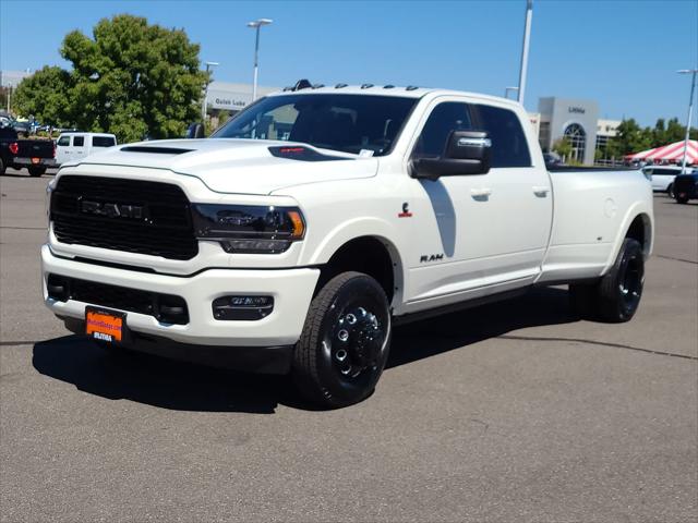 2024 RAM Ram 3500 RAM 3500 LIMITED CREW CAB 4X4 8 BOX