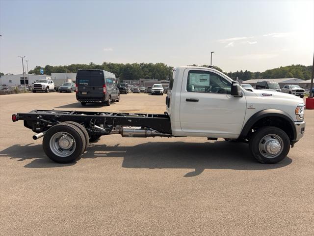 2024 RAM Ram 5500 Chassis Cab RAM 5500 TRADESMAN CHASSIS REGULAR CAB 4X4 84 CA