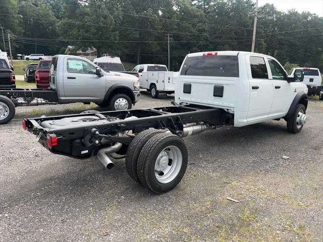 2024 RAM Ram 5500 Chassis Cab RAM 5500 TRADESMAN CHASSIS CREW CAB 4X4 84 CA