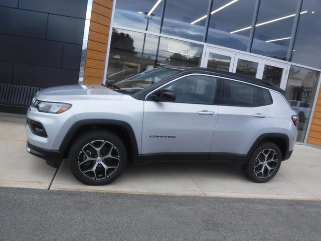 2024 Jeep Compass COMPASS LIMITED 4X4