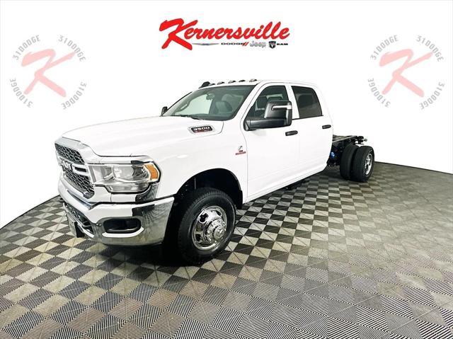 2024 RAM Ram 3500 Chassis Cab RAM 3500 TRADESMAN CREW CAB CHASSIS 4X2 60 CA