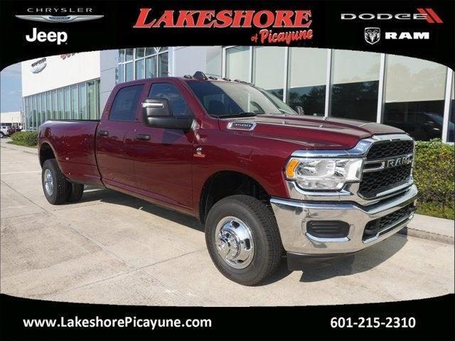 2024 RAM Ram 3500 RAM 3500 TRADESMAN CREW CAB 4X4 8 BOX