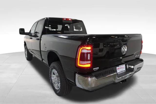 2024 RAM Ram 3500 RAM 3500 TRADESMAN CREW CAB 4X4 64 BOX
