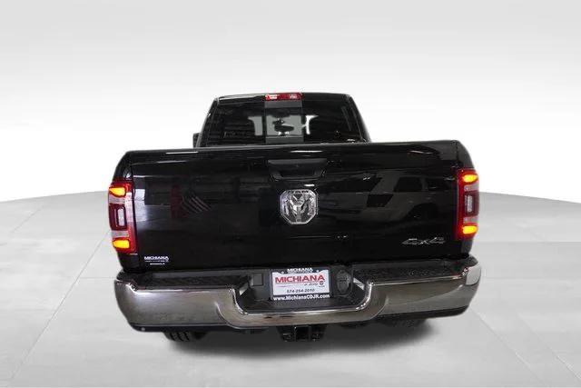 2024 RAM Ram 3500 RAM 3500 TRADESMAN CREW CAB 4X4 64 BOX