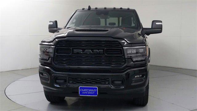 2024 RAM Ram 3500 RAM 3500 LIMITED CREW CAB 4X4 64 BOX