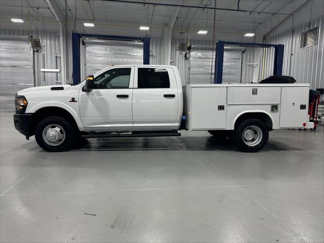 2024 RAM Ram 3500 Chassis Cab RAM 3500 TRADESMAN CREW CAB CHASSIS 4X4 60 CA