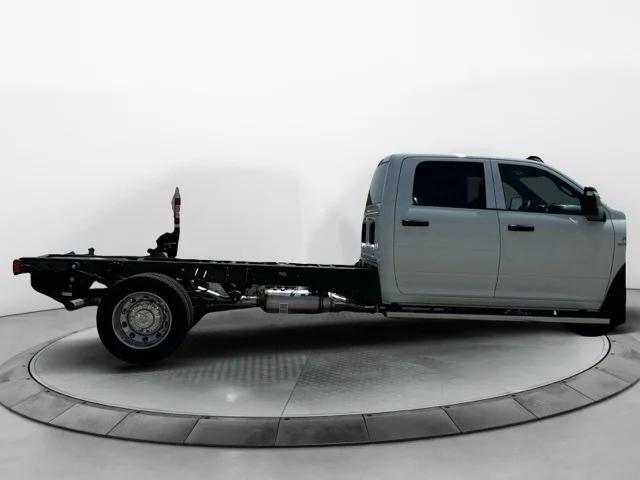2024 RAM Ram 5500 Chassis Cab RAM 5500 TRADESMAN CHASSIS CREW CAB 4X4 84 CA