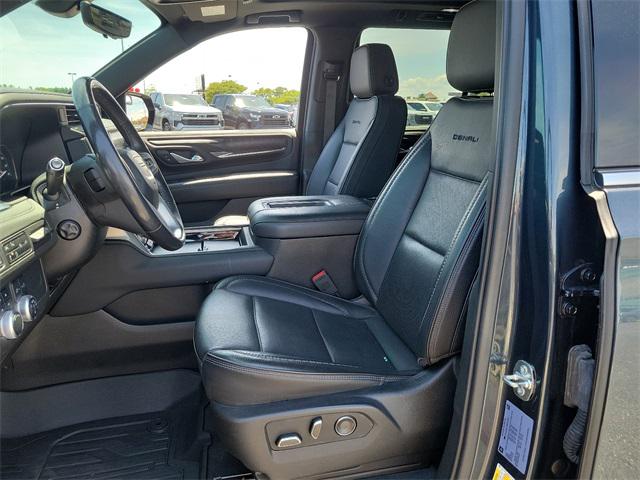 2021 GMC Yukon 4WD Denali