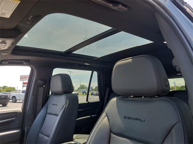 2021 GMC Yukon 4WD Denali