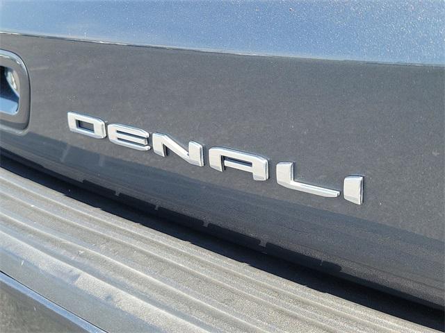 2021 GMC Yukon 4WD Denali