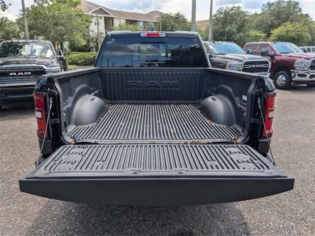 2025 RAM Ram 1500 RAM 1500 TRADESMAN QUAD CAB 4X2 64 BOX