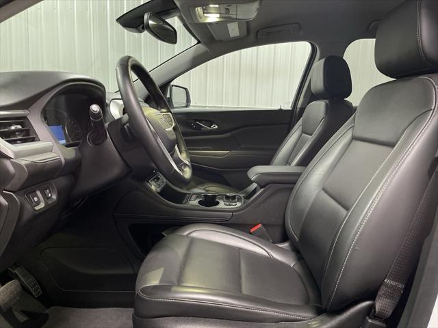 2023 GMC Acadia AWD SLT