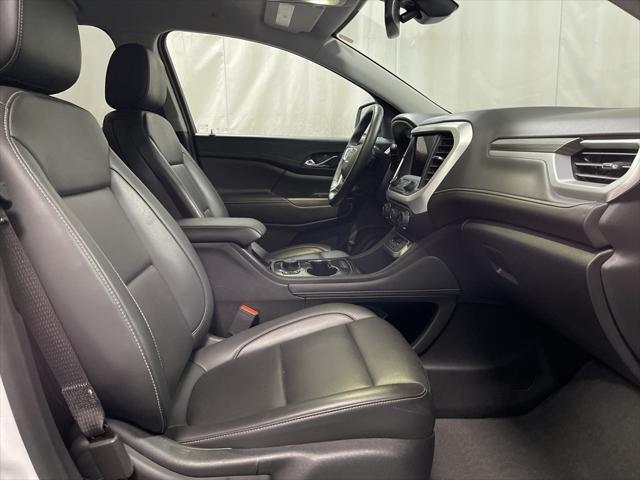 2023 GMC Acadia AWD SLT