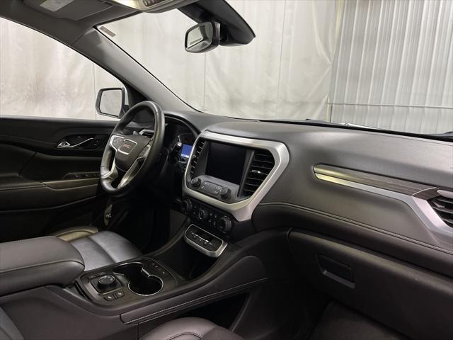 2023 GMC Acadia AWD SLT