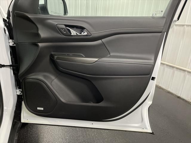 2023 GMC Acadia AWD SLT