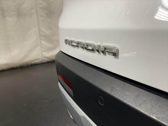 2023 GMC Acadia AWD SLT