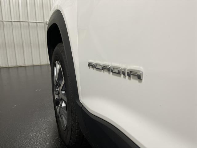 2023 GMC Acadia AWD SLT