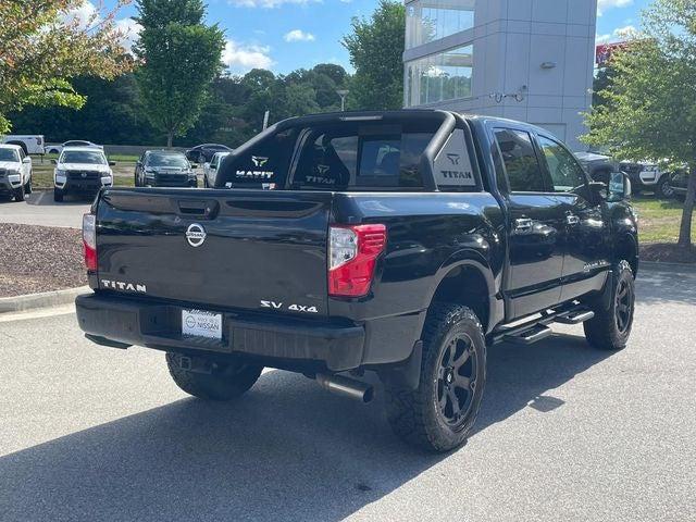 2020 Nissan TITAN Crew Cab SV 4x4