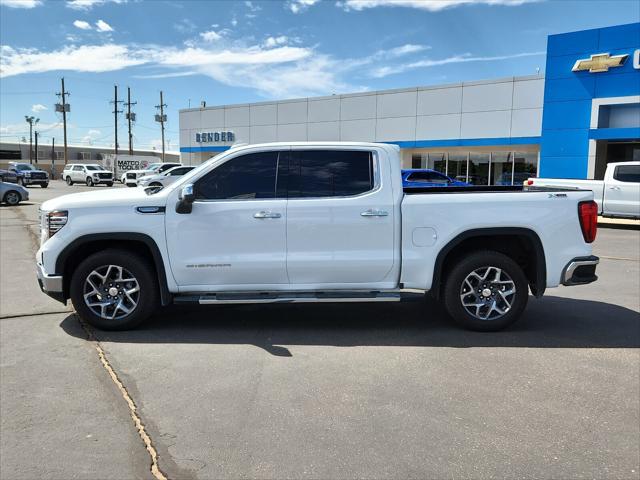 2022 GMC Sierra 1500 4WD Crew Cab Short Box SLT