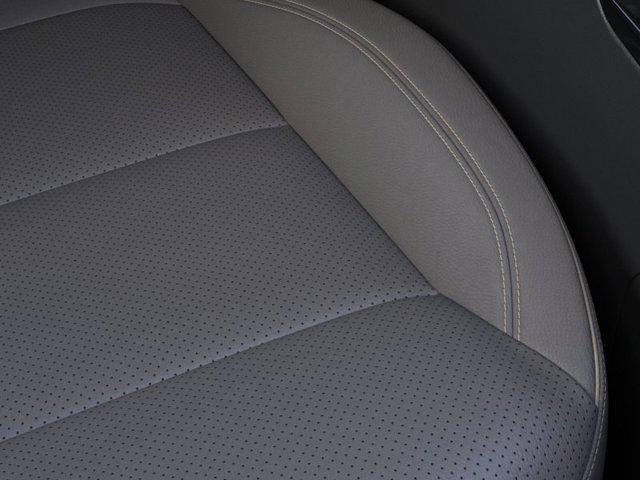 2024 Buick NV Avenir FWD