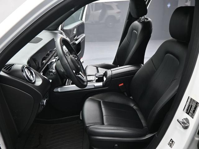 2021 Mercedes-Benz GLB Base