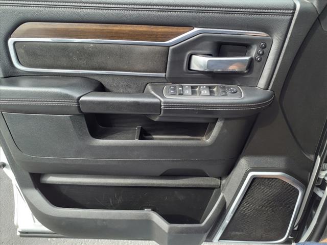 2022 Ram 3500 Laramie Crew Cab 4x4 8' Box