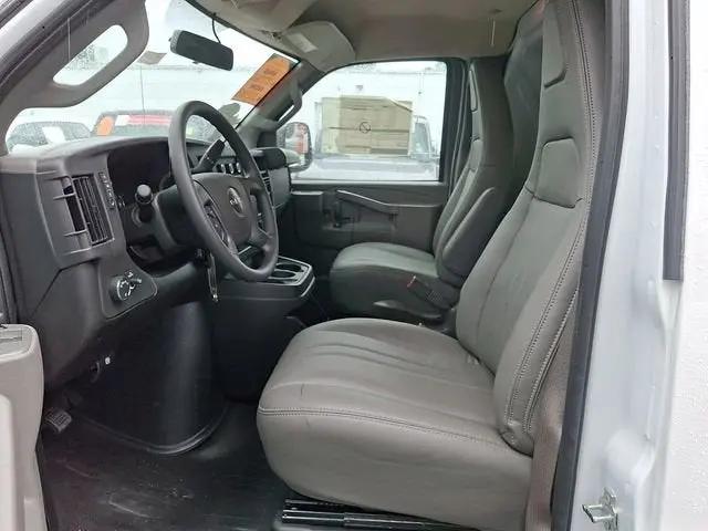 2024 GMC Savana Cargo RWD 2500 Regular Wheelbase Work Van