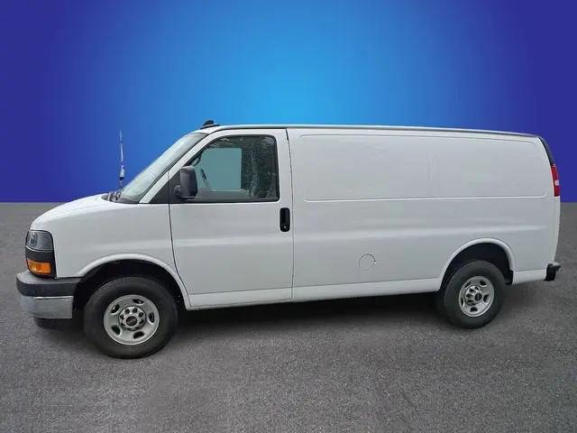 2024 GMC Savana Cargo RWD 2500 Regular Wheelbase Work Van