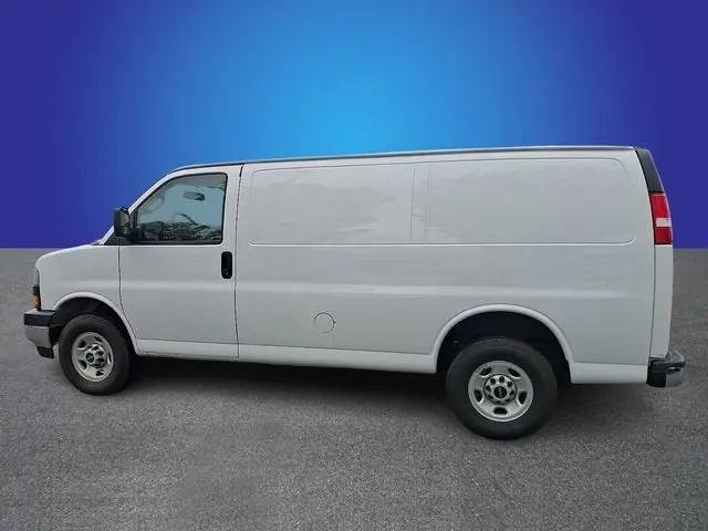 2024 GMC Savana Cargo RWD 2500 Regular Wheelbase Work Van