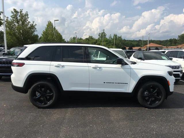 2024 Jeep Grand Cherokee GRAND CHEROKEE LIMITED 4X4