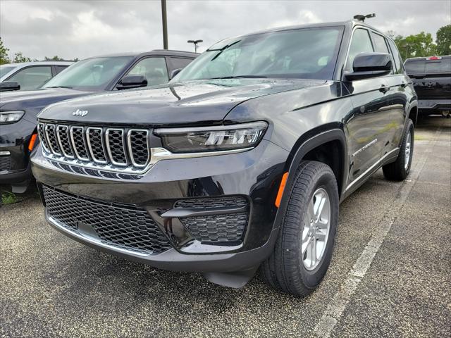 2024 Jeep Grand Cherokee GRAND CHEROKEE LAREDO 4X4