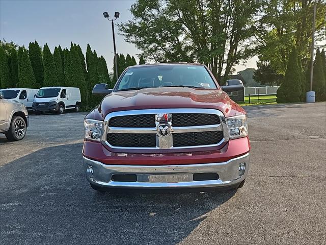 2024 RAM Ram 1500 Classic RAM 1500 CLASSIC TRADESMAN CREW CAB 4X4 57 BOX