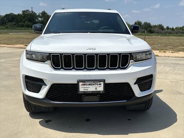 2024 Jeep Grand Cherokee GRAND CHEROKEE LAREDO X 4X4