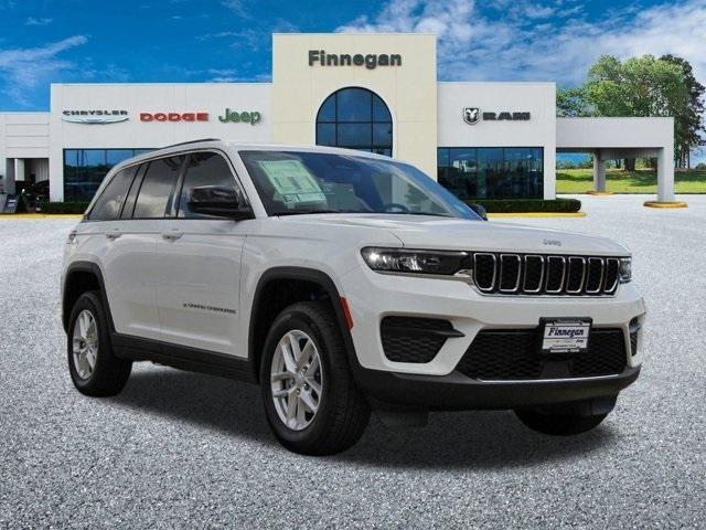 2024 Jeep Grand Cherokee GRAND CHEROKEE LAREDO X 4X4