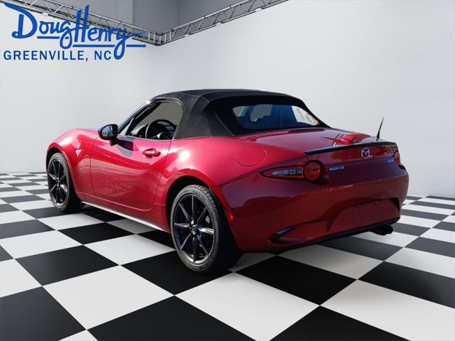 2016 Mazda MX-5 Miata Club