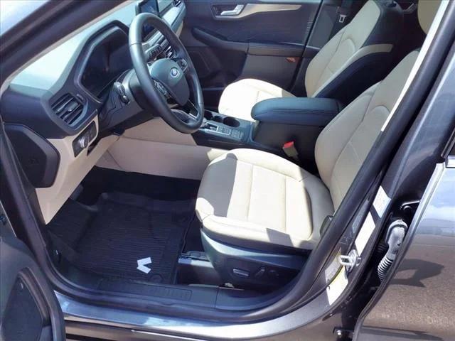 2022 Ford Escape Titanium 2022 Ford Escape Titanium