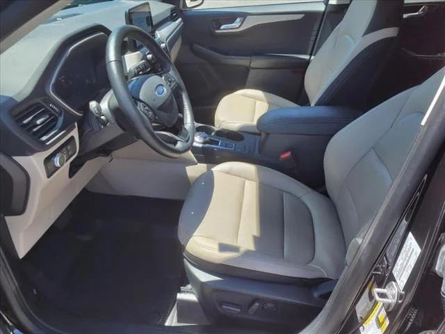 2021 Ford Escape SEL