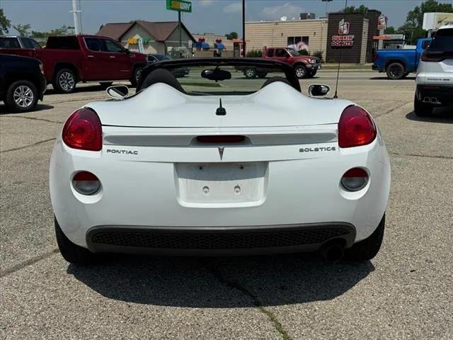 2008 Pontiac Solstice Base