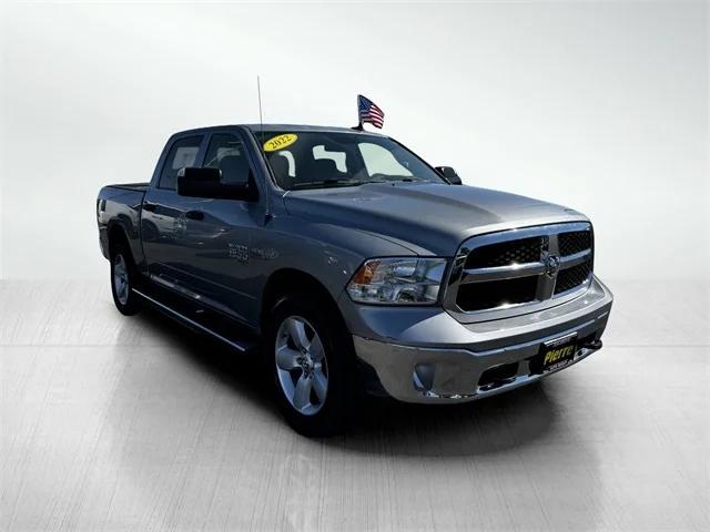 2022 RAM 1500 Classic Tradesman Crew Cab 4x4 57 Box