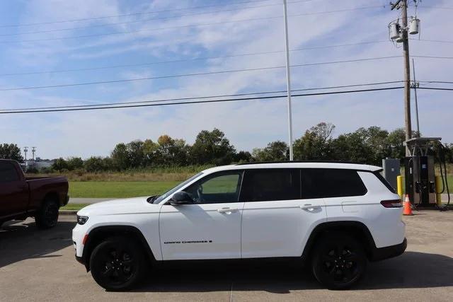 2023 Jeep Grand Cherokee L Altitude 4x4