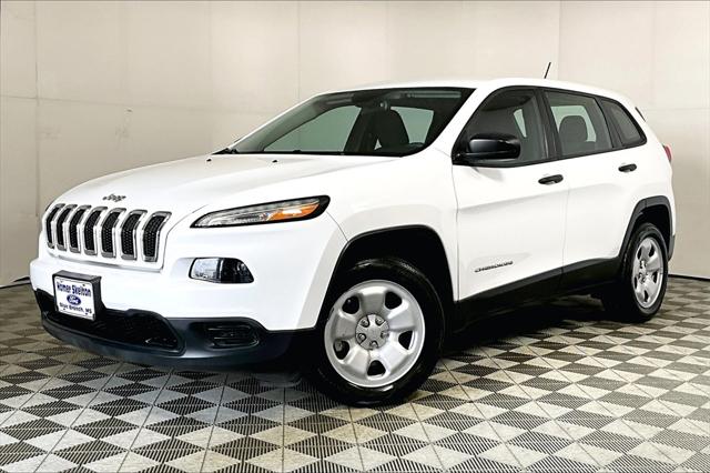 Used 2016 Jeep Cherokee For Sale in Olive Branch, MS