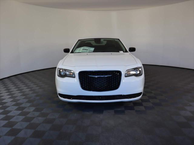 2023 Chrysler Chrysler 300 300 TOURING