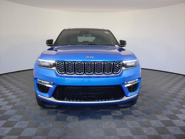 2023 Jeep Grand Cherokee GRAND CHEROKEE SUMMIT 4X2