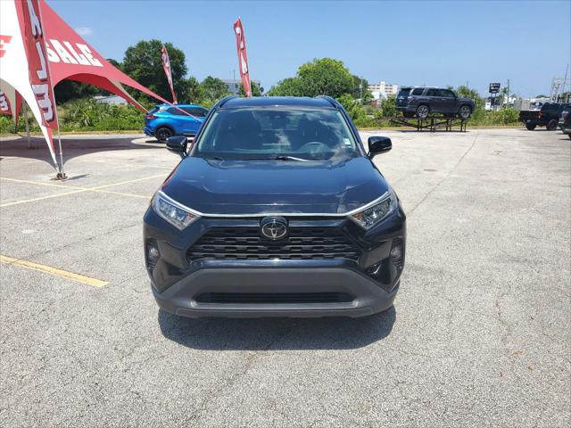 2020 Toyota RAV4 XLE