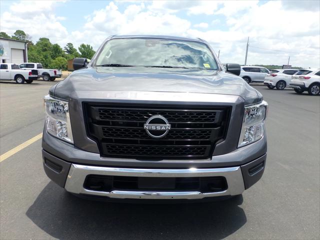 2023 Nissan TITAN Crew Cab SV 4x4