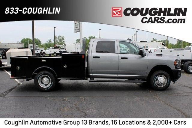 2024 RAM Ram 3500 Chassis Cab RAM 3500 TRADESMAN CREW CAB CHASSIS 4X4 60 CA
