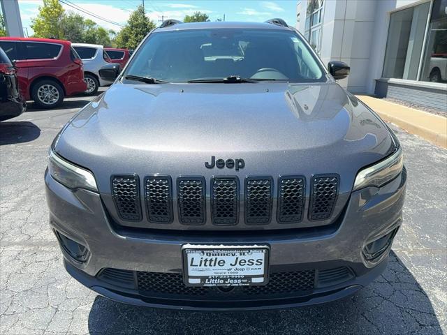 2023 Jeep Cherokee Altitude Lux 4x4